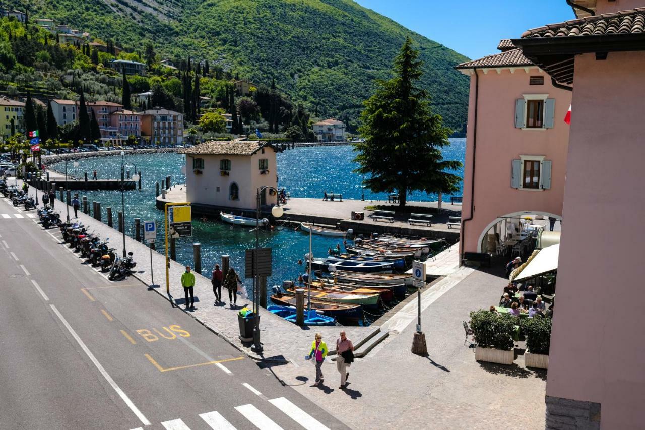 Bertamini Apartments Torbole Sul Garda Exteriör bild