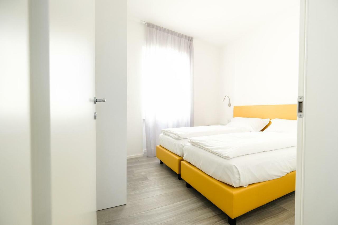Bertamini Apartments Torbole Sul Garda Exteriör bild