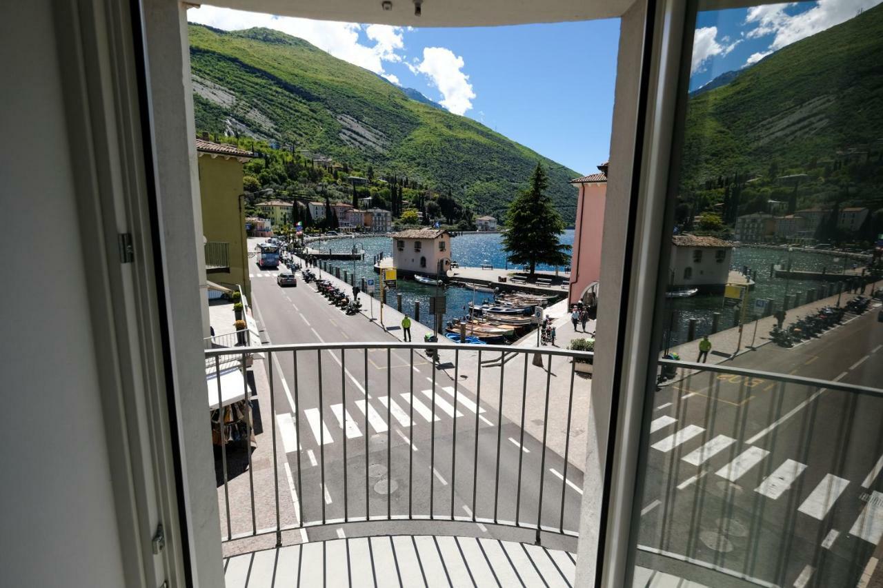 Bertamini Apartments Torbole Sul Garda Exteriör bild